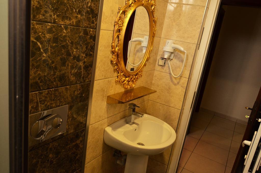 Yonca Otel