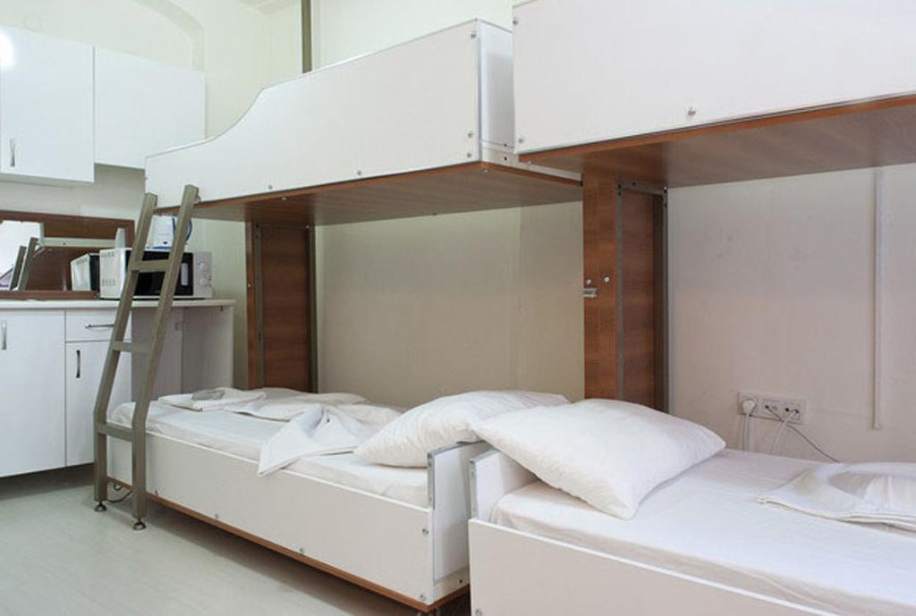 Hotel Nicoleport 3*