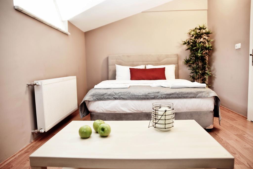 Akin Aparthotel 3*