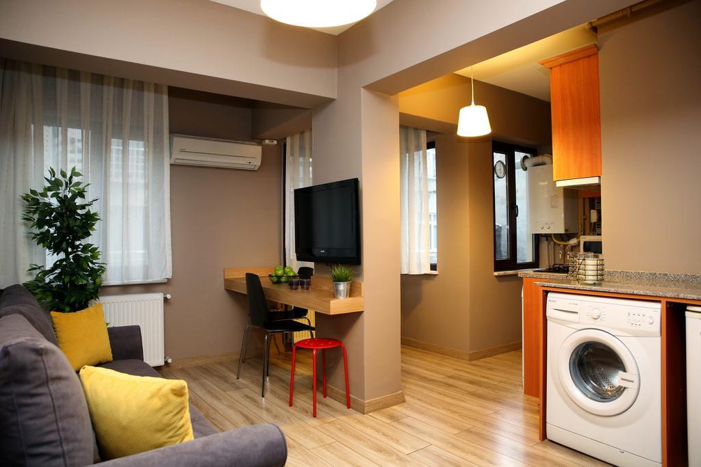 Akin Aparthotel 3*