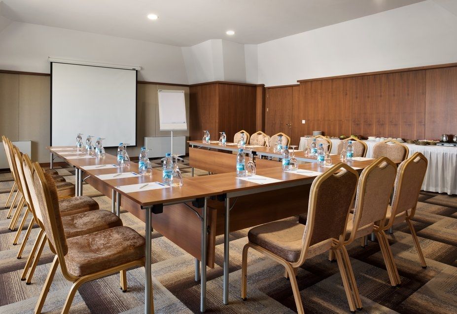 Taxim Express Bosphorus Hotel 4*