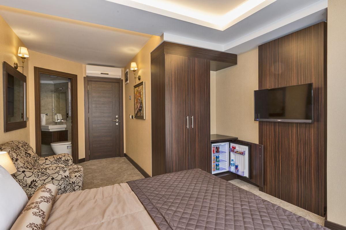 Romeo Otel