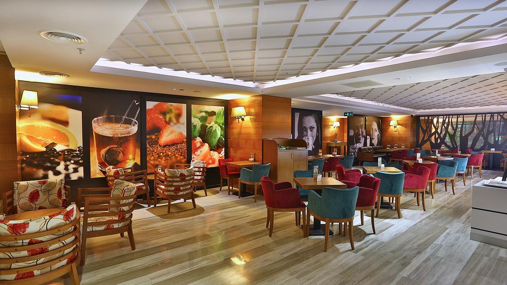 Hotel Park By Radisson Kavacik Istambul