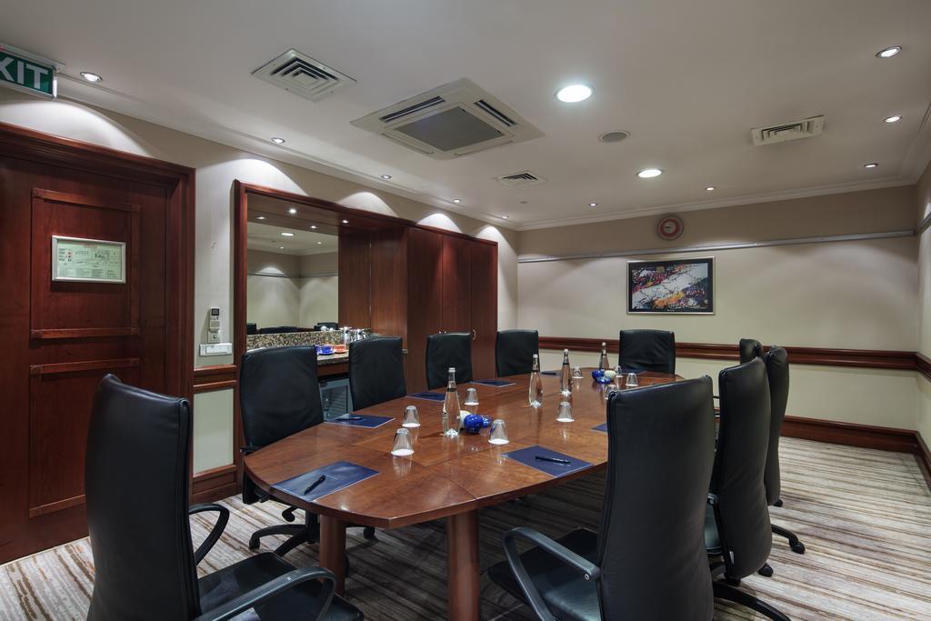 Hilton Parksa
