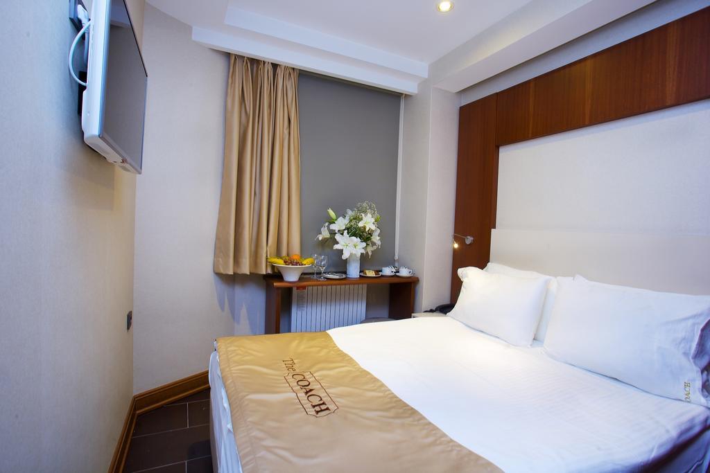 The Coach Hotel 3*
