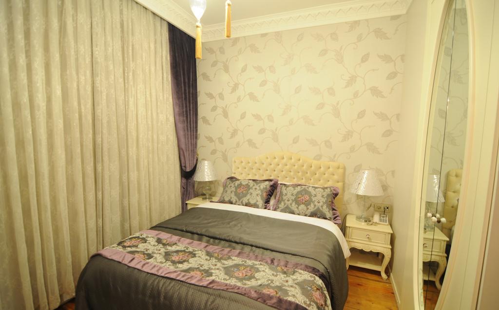 Hotel East 3*