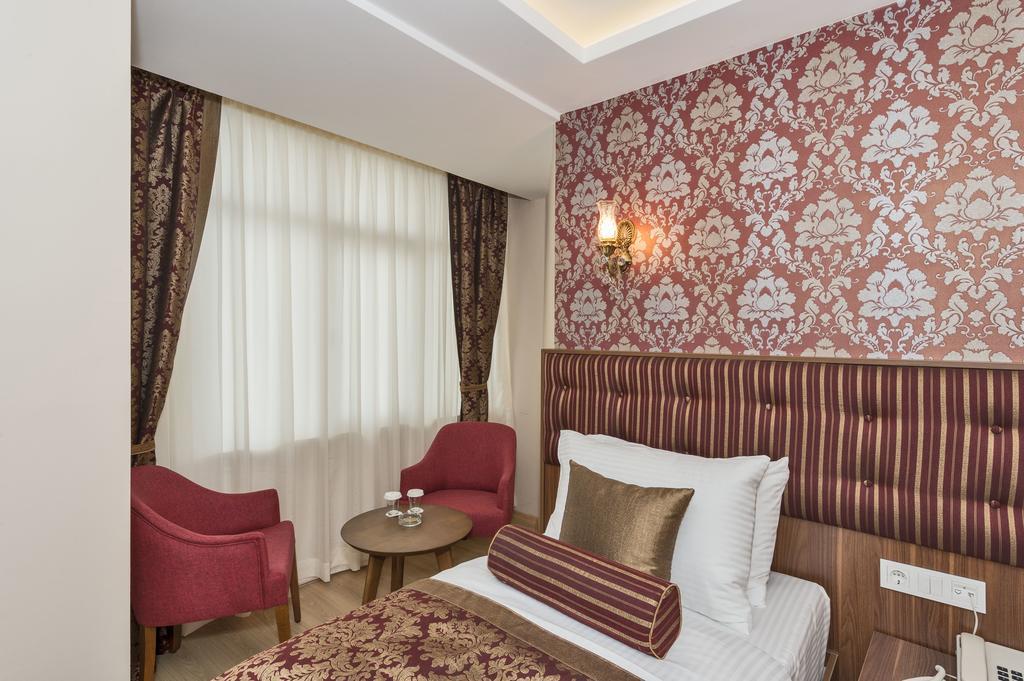Marmara Place Old Hotel