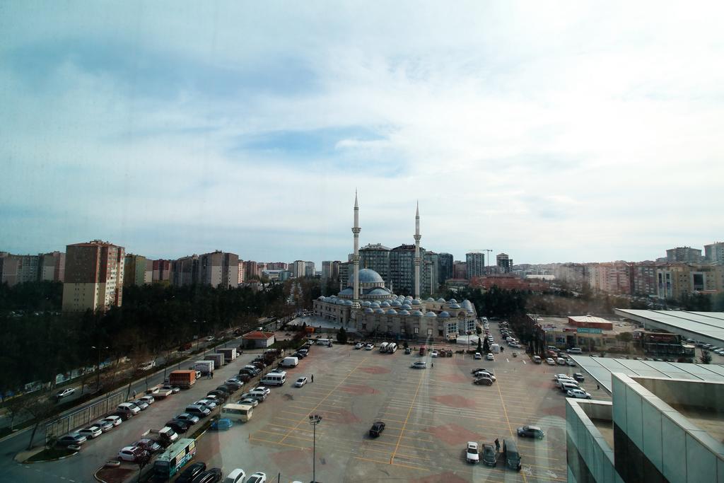 Sarissa Hotel 4*