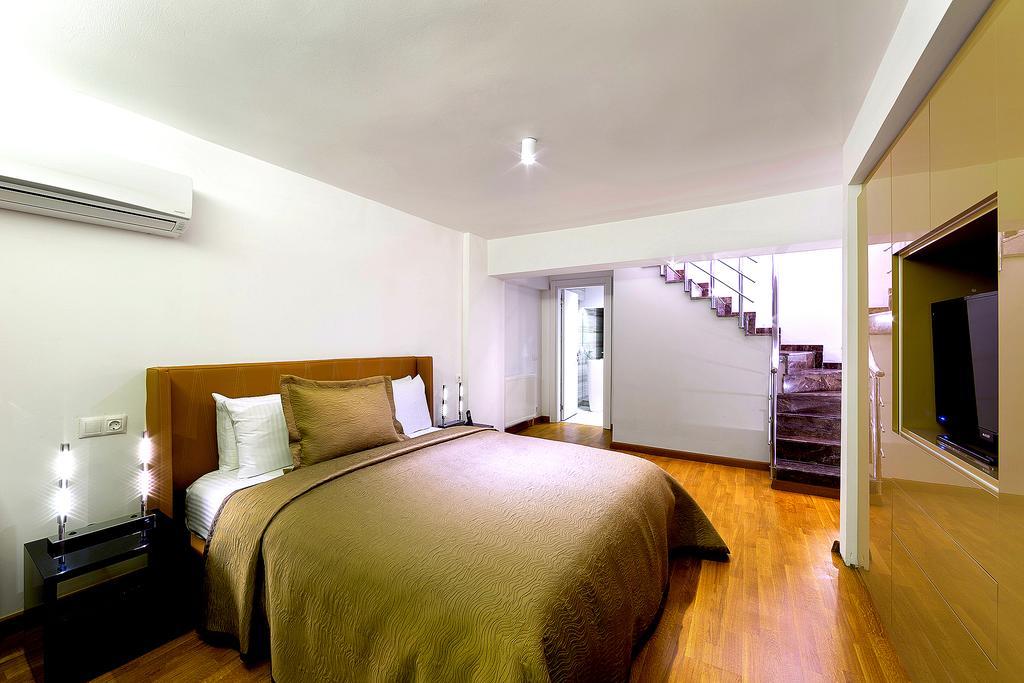 Otel The Place By Cey