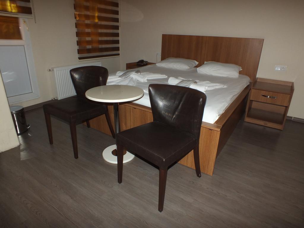 Hotel City Plus Butik