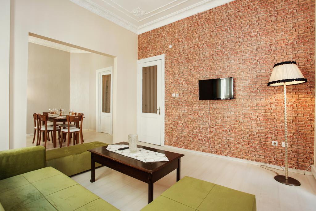 Daire Kamil Bey Suites *