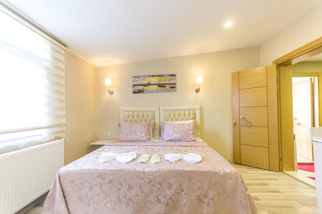 Ruby Bed & Breakfast *
