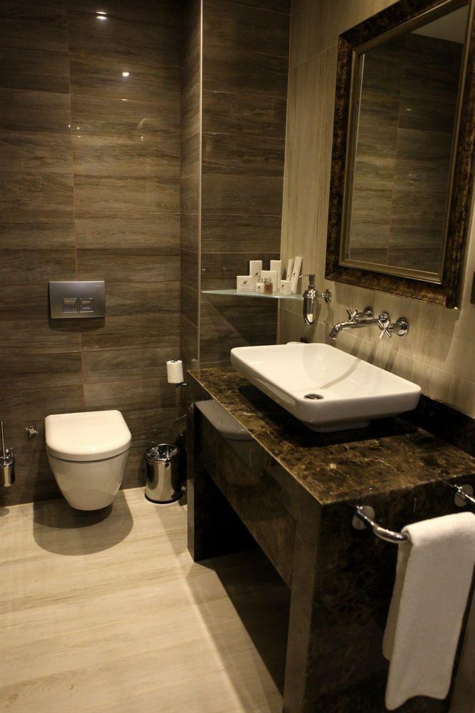 Aly Port Hotel 3*