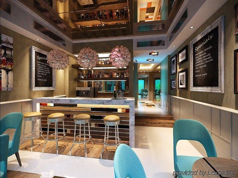Collage Taksim Otel 3*