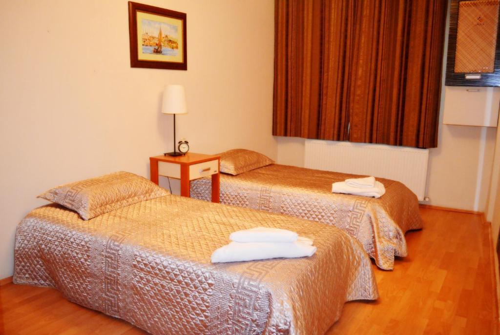 Taksim Guest 3*