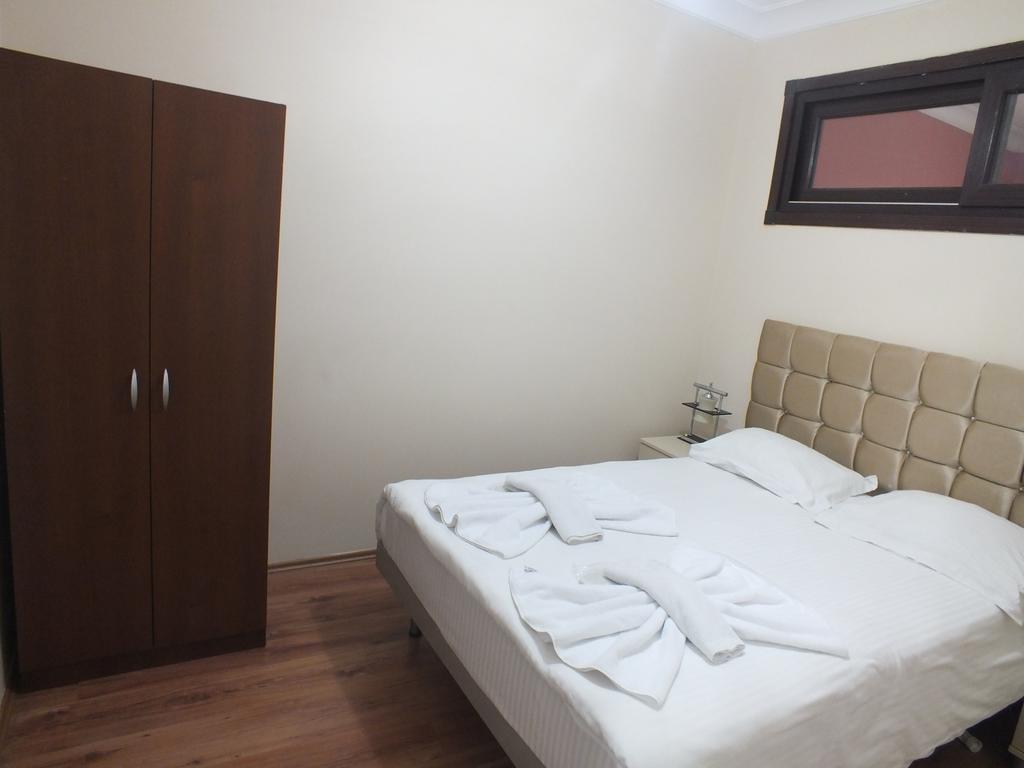 White Taksim Apartment *