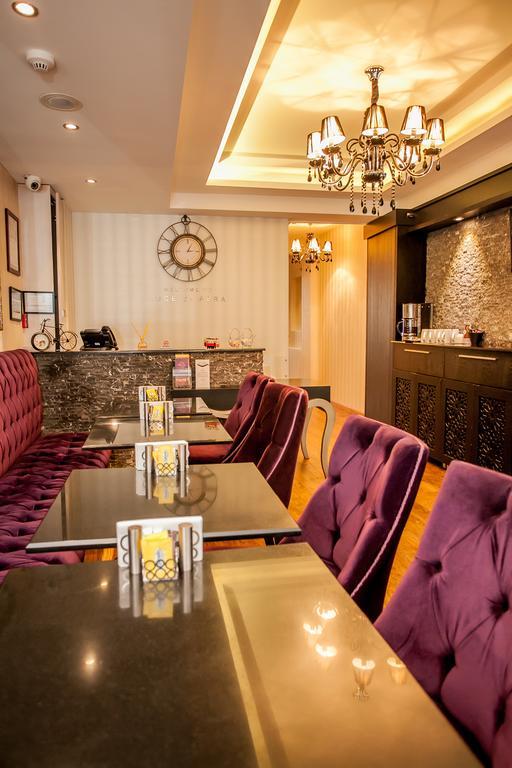 Lucis Pera Hotel