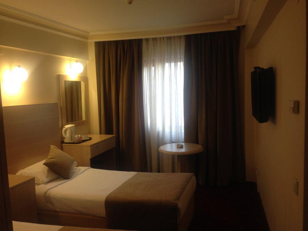 Hotel Buyuk Sahinler 4*