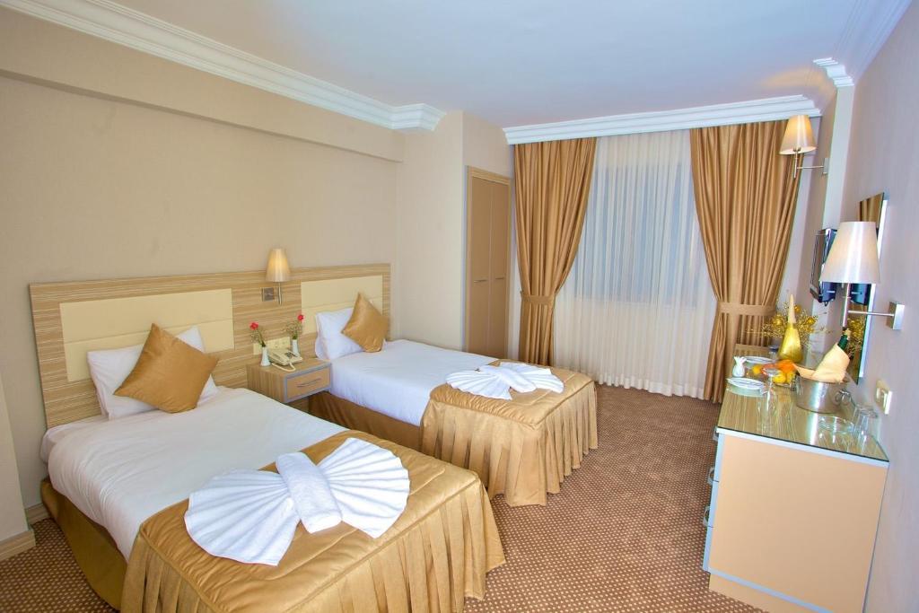 Laleli Emin 3*