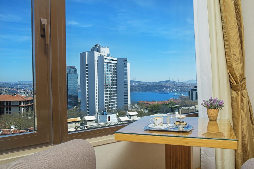 Golden Park Taksim Otel 4*