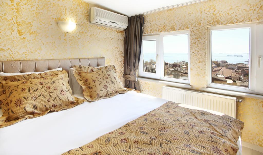 Theodian Hotel 3*