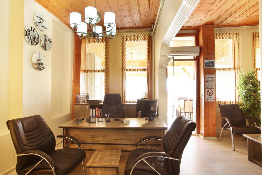 Hotel Theodian 3*