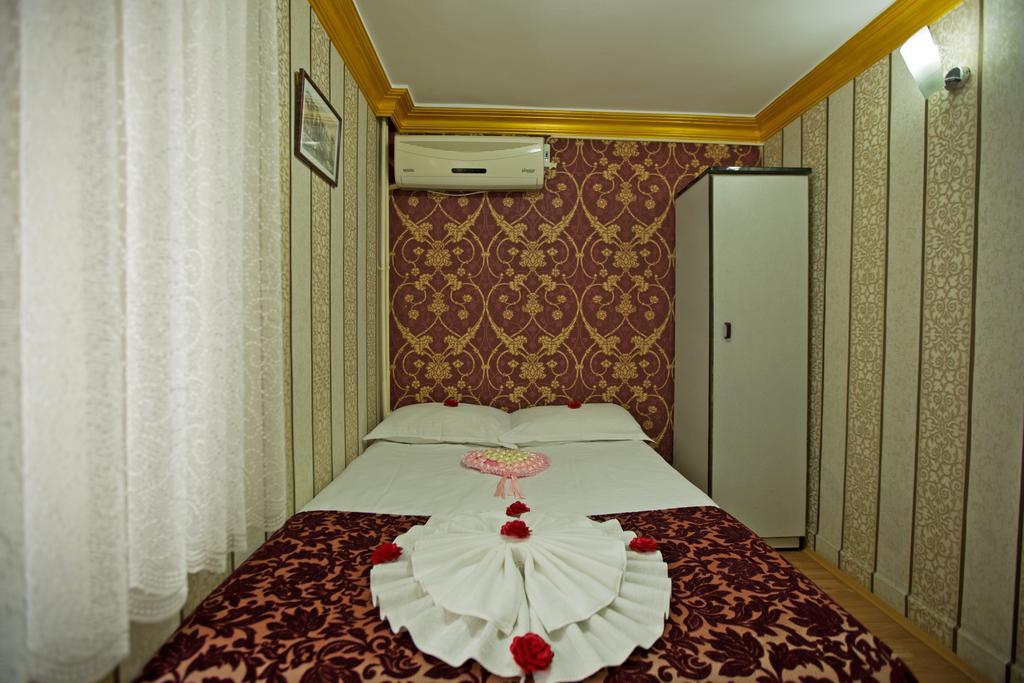 Sirkeci Emek Hotel 2*
