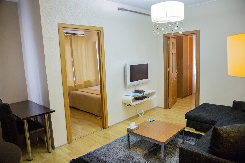 Aparthotel Airport