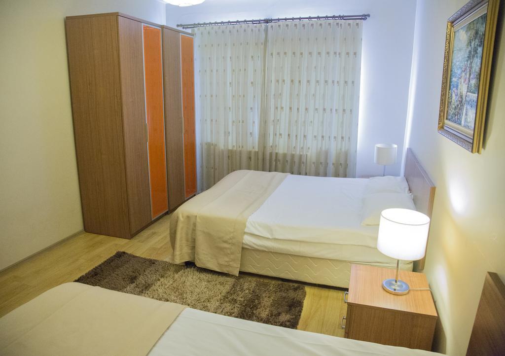Aparthotel Airport 3*