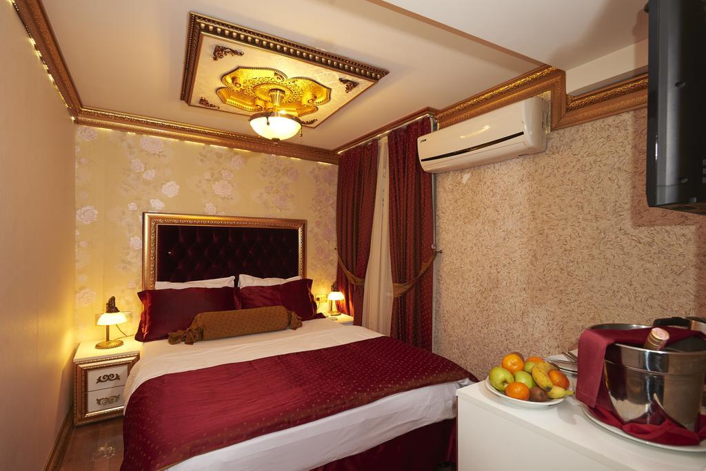 Marmara Deluxe Hotel 4*