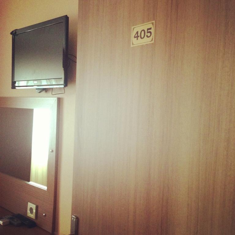 Grand Dedem 3*