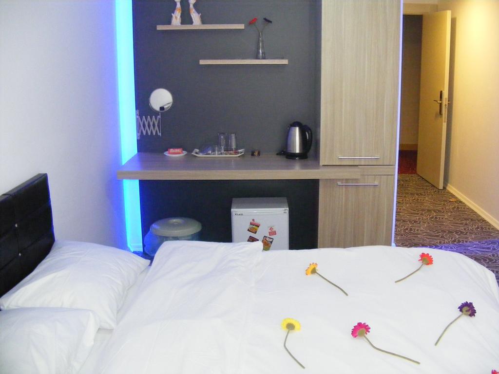 Aparthotel Kat11 *