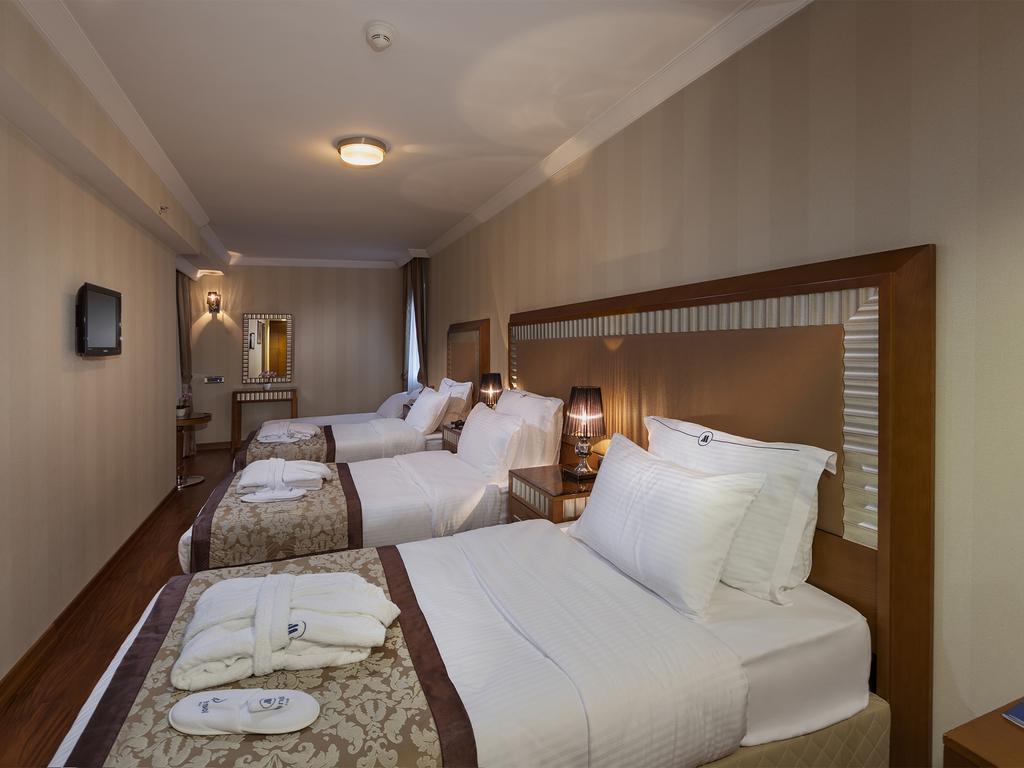 Nova Plaza Park Hotel