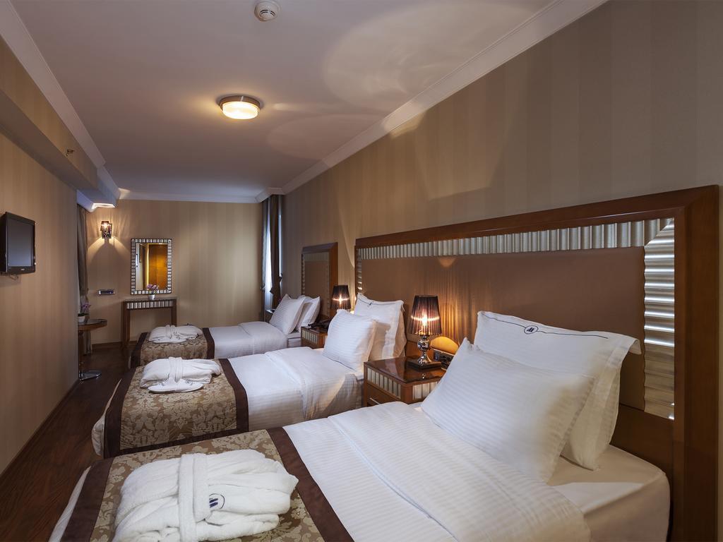 Nova Plaza Park Hotel