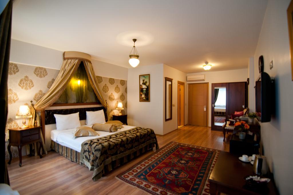 Hotel Noahs Ark 4*