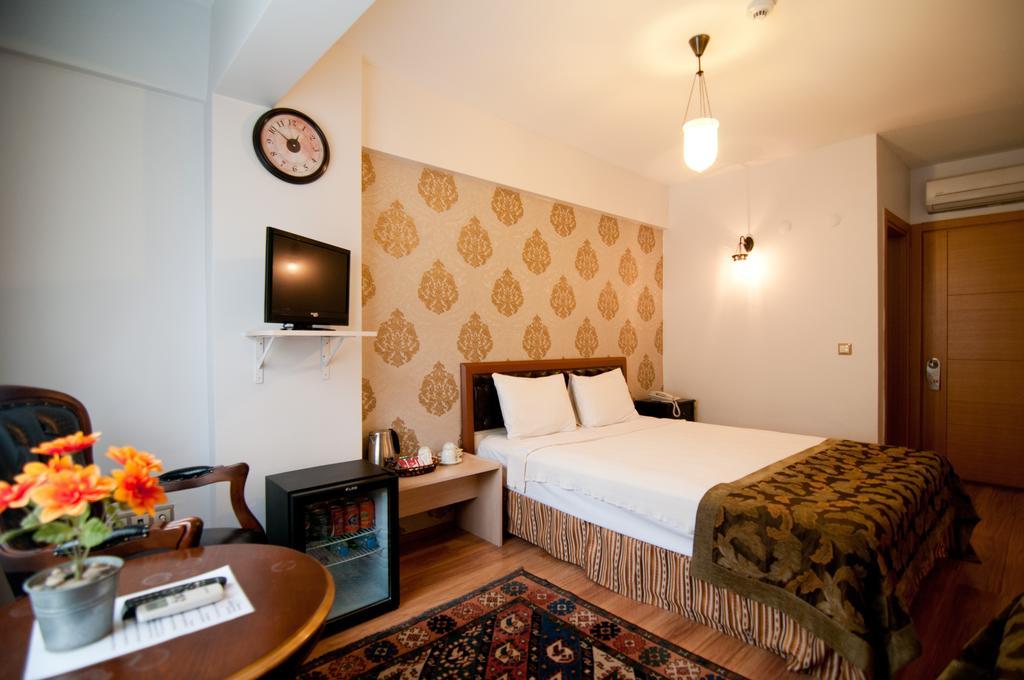 Noahs Ark Hotel 4*