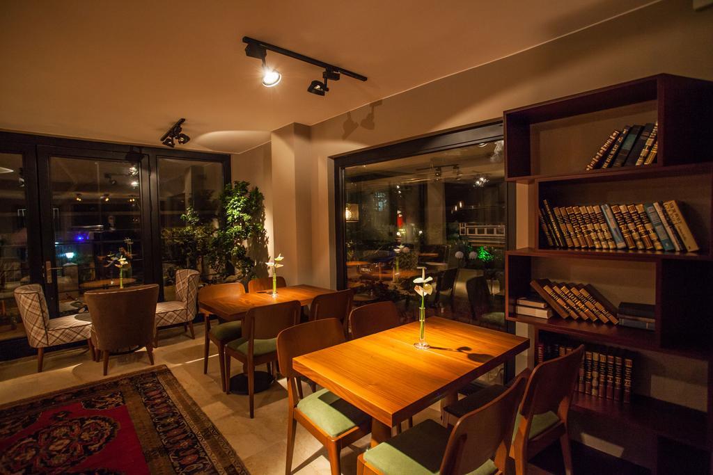 Juliet & Kitchen Hotel