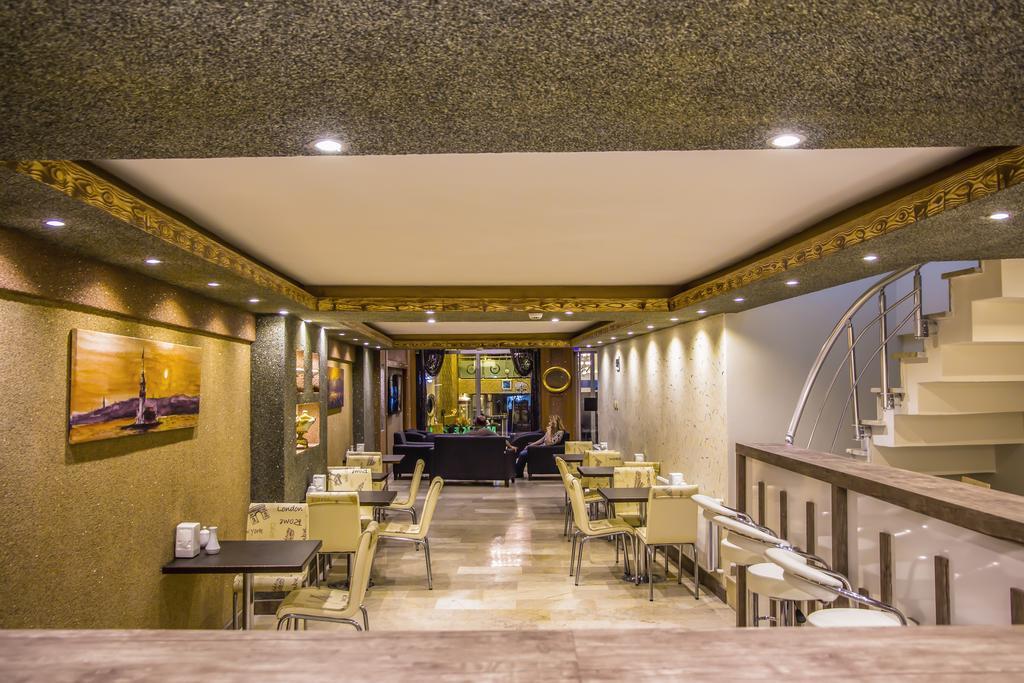 Berlin Nisantasi Hotel 3*