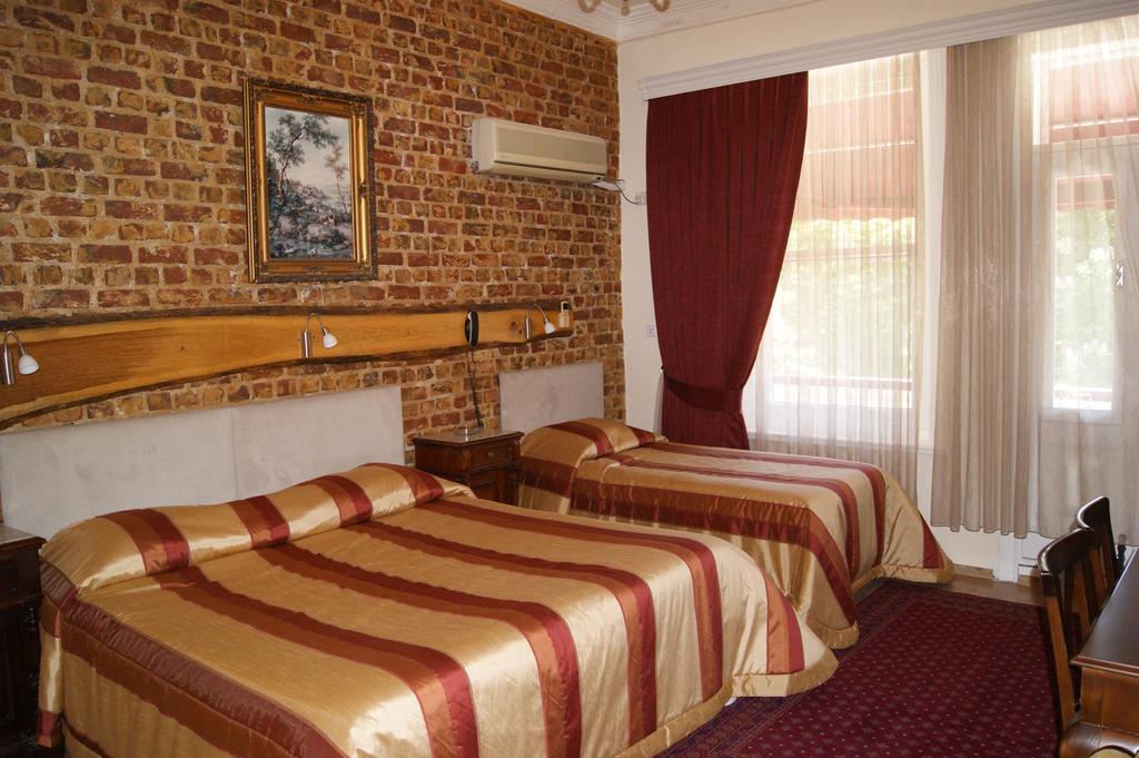 Hotel Yesilkoey Airport