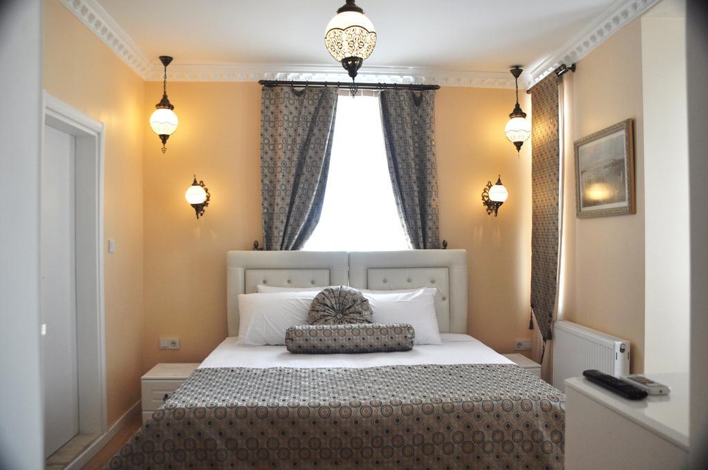 Aparthotel Corner Taksim 3*