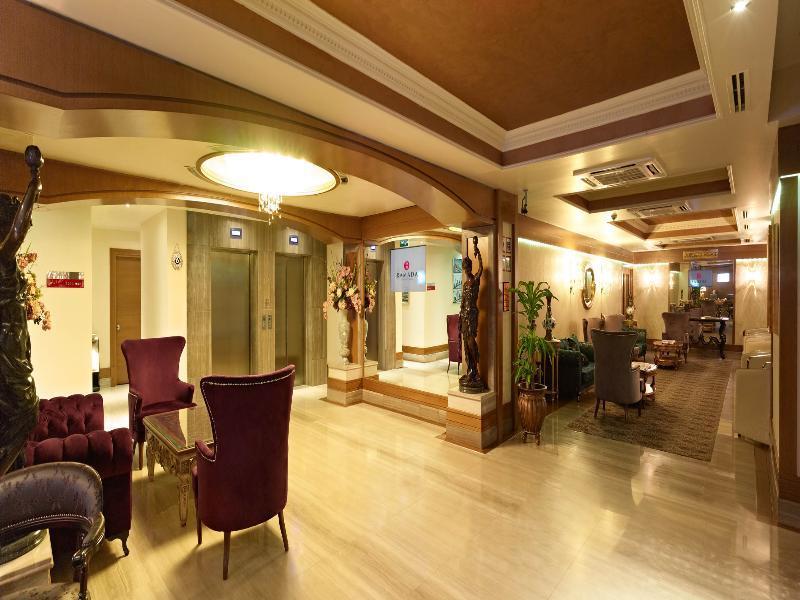 Aspera Altunizade Hotel 4*