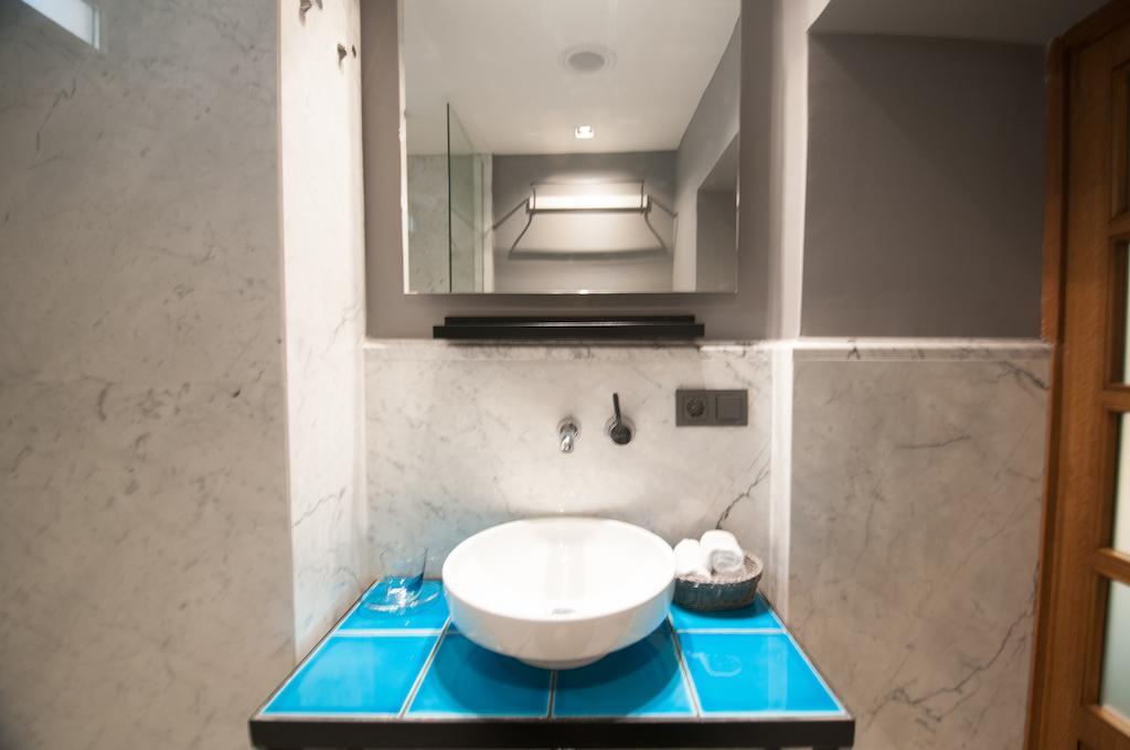 La Casa Pera Suites Aparthotel