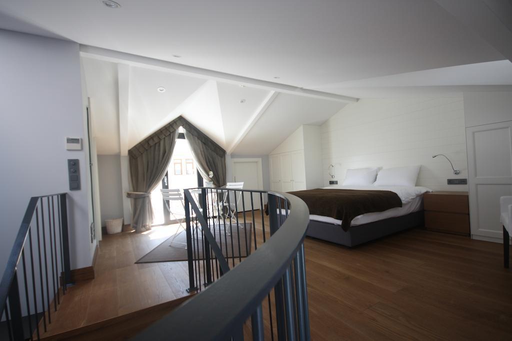 Aparthotel La Casa Pera Suites