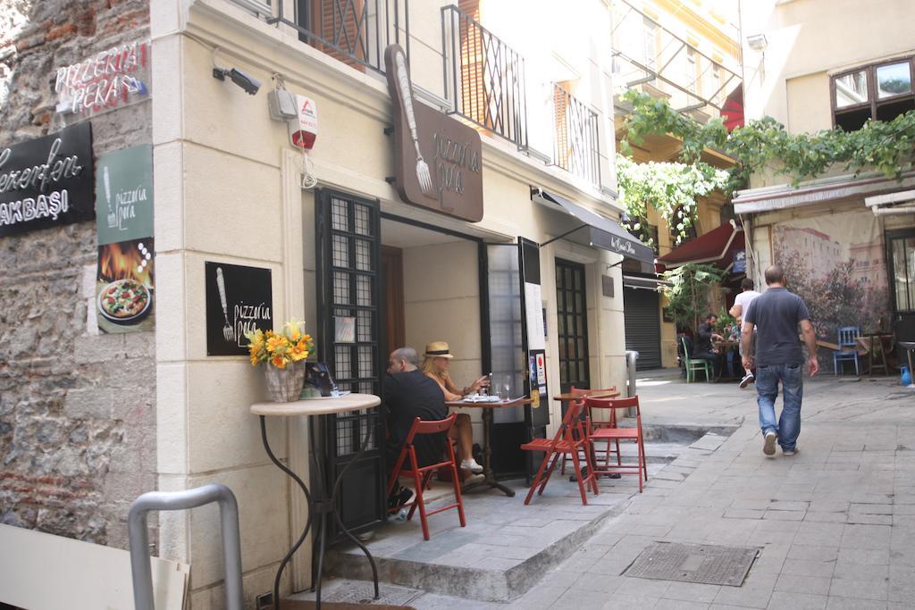 La Casa Pera Suites