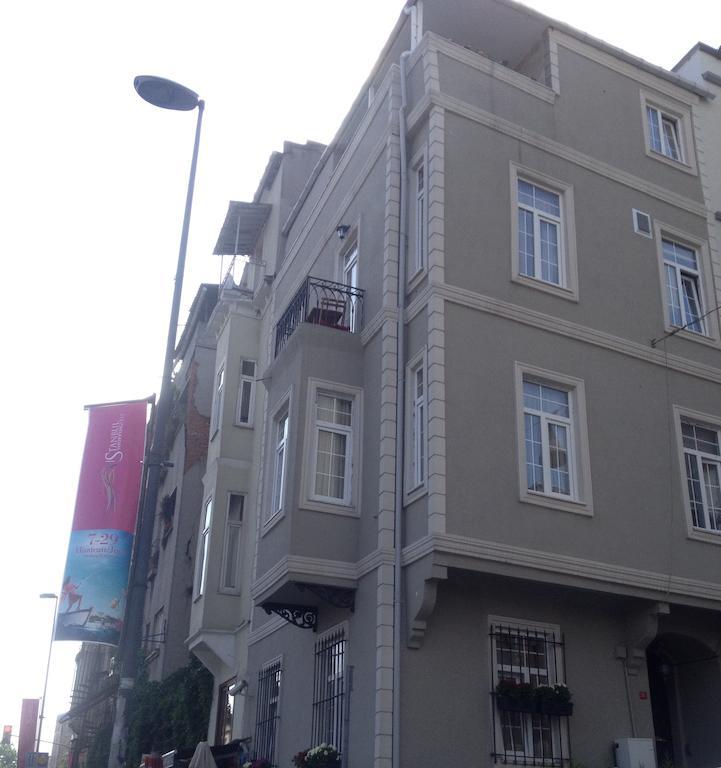 Corner Taksim Aparthotel