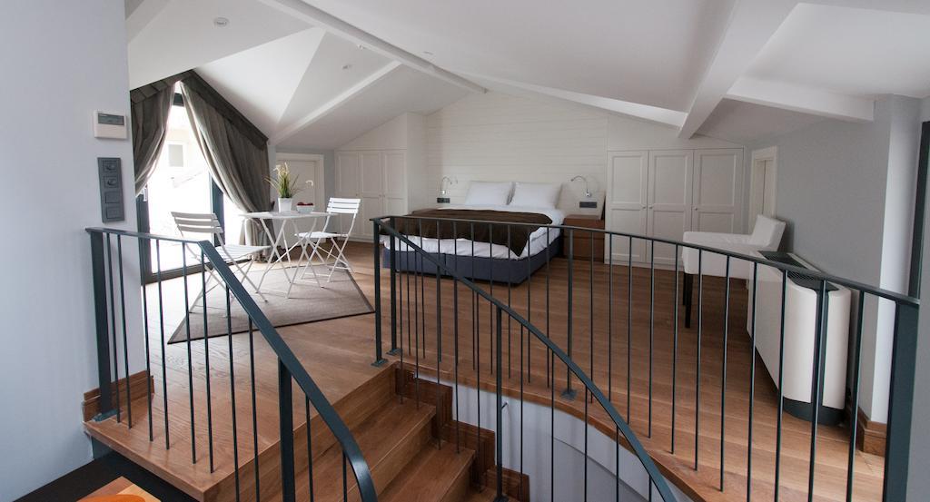 Aparthotel La Casa Pera Suites 3*