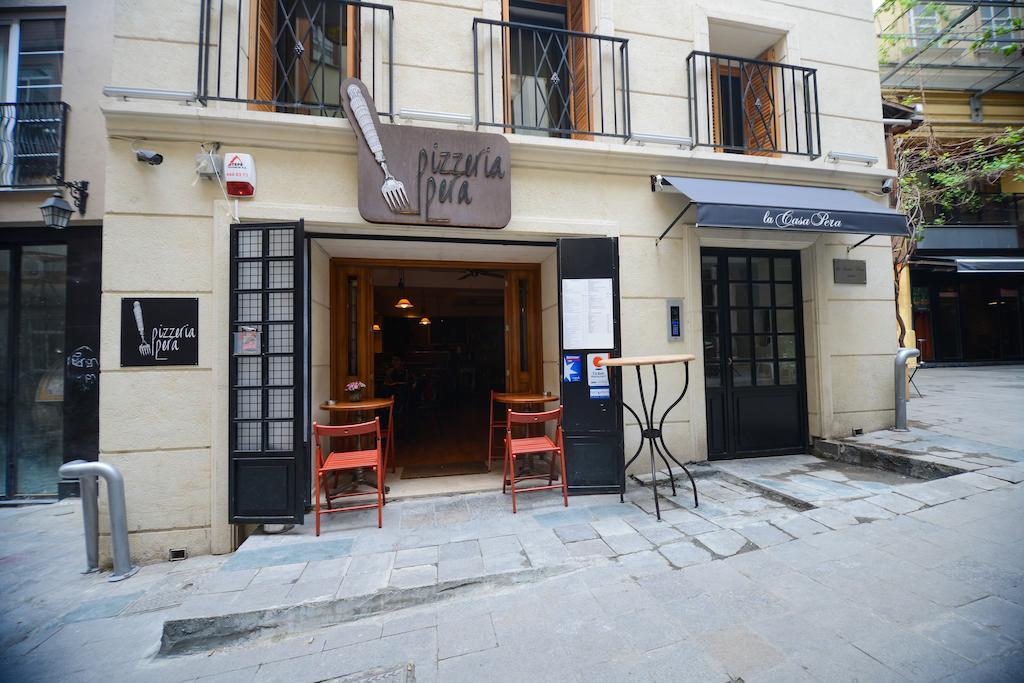 La Casa Pera Suites Aparthotel 3*