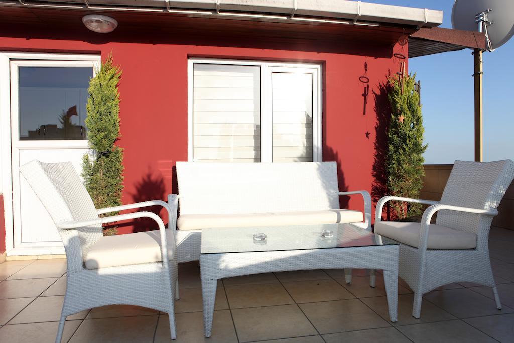 Serra Suites Apartment
