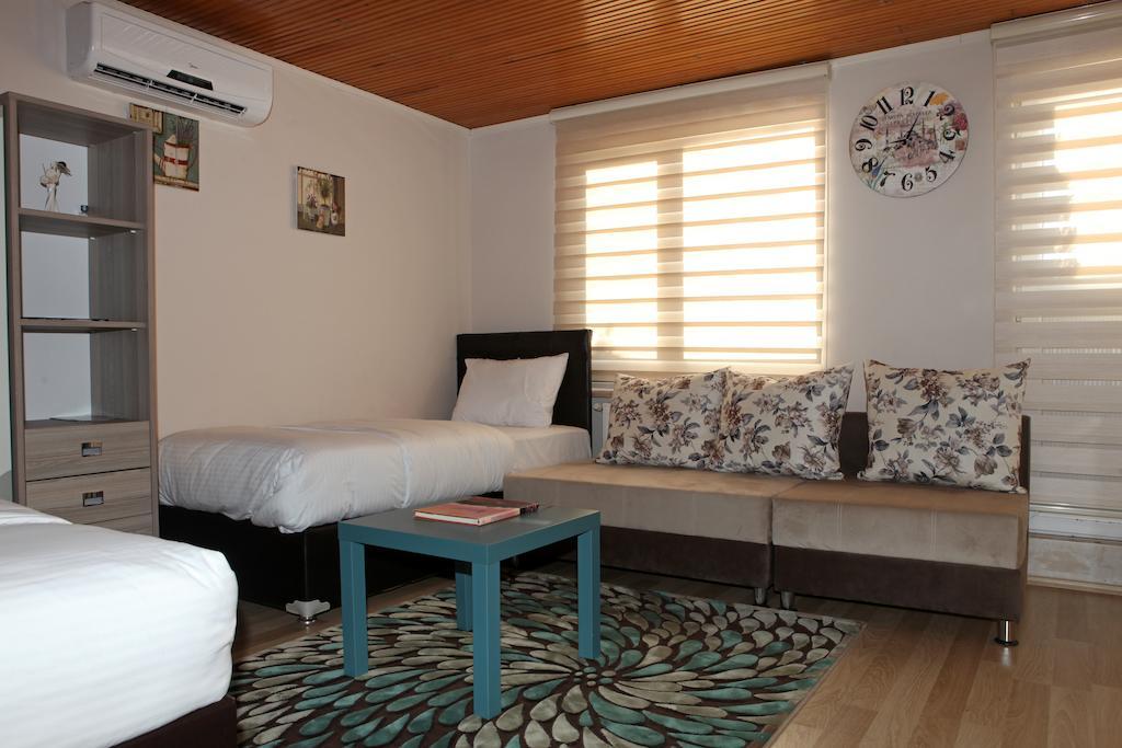 Serra Suites
