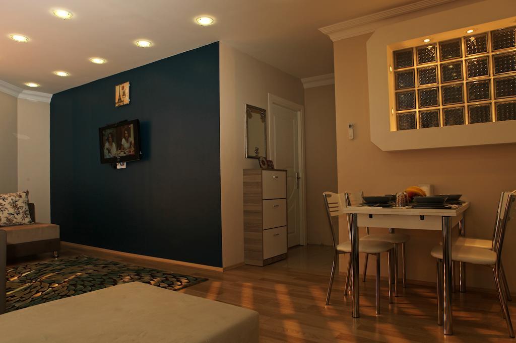 Serra Suites *
